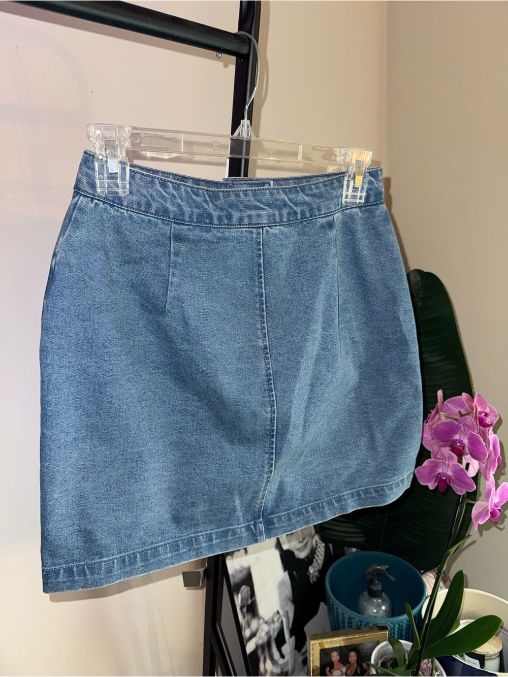 Denim Button-Front Mini Skirt in Blue - Picture 6 of 7